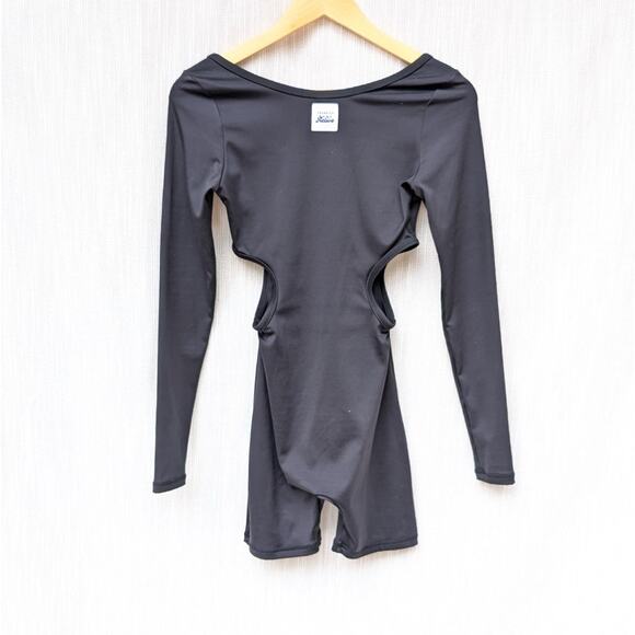 NWT Frankies Bikinis Felix Black Straight Fit Side Cutouts Bodysuit, size S - Picture 3 of 9